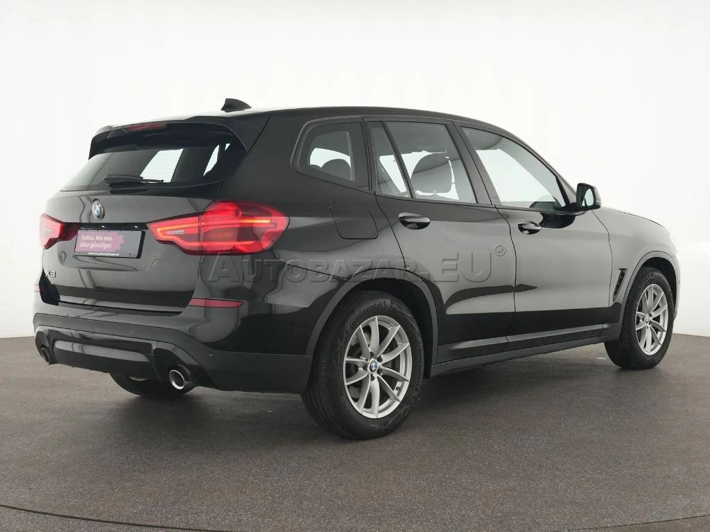 BMW X3 xDrive20i A/T
