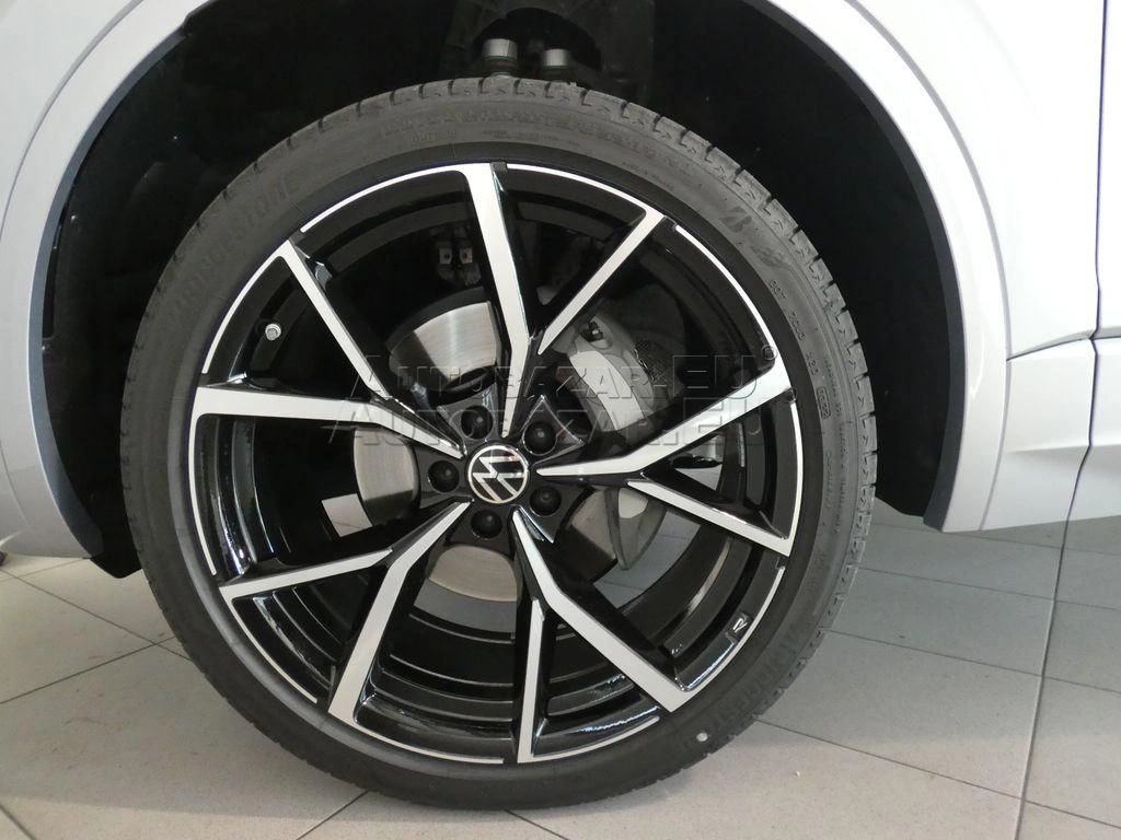 Volkswagen Touareg 3.0 V6 TDI SCR 286k R-Line 4Motion Tiptronic