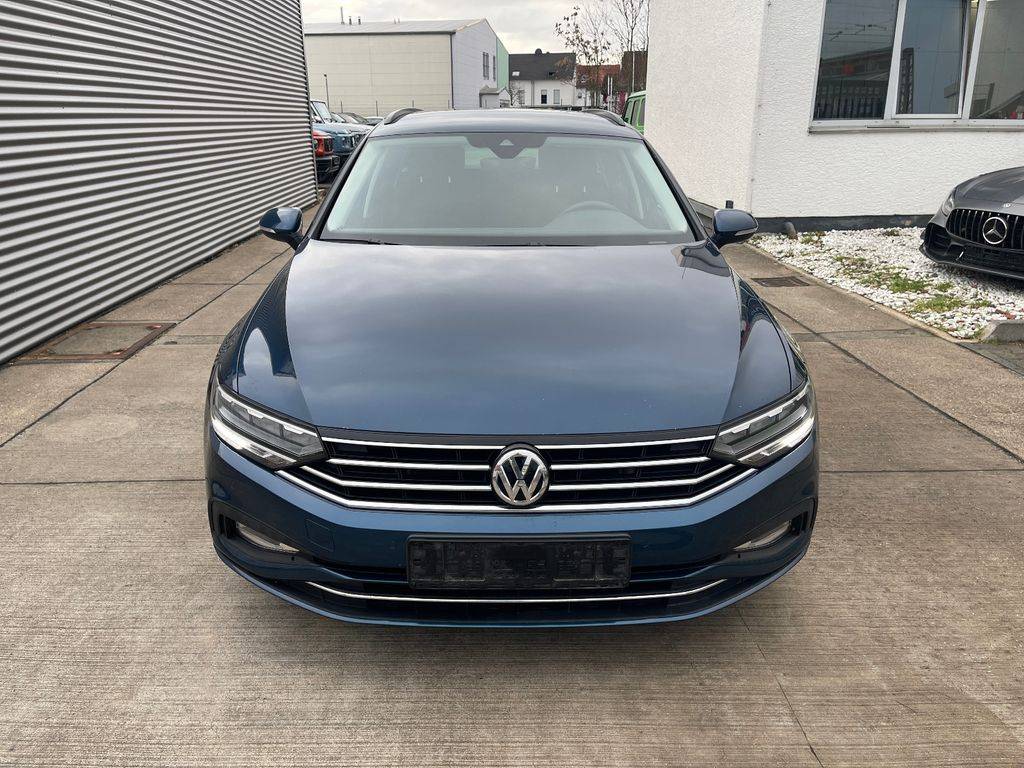 Volkswagen Passat Variant Business DSG