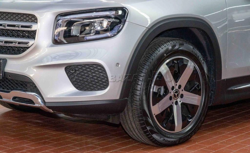 Mercedes-Benz GLB 200d A/T