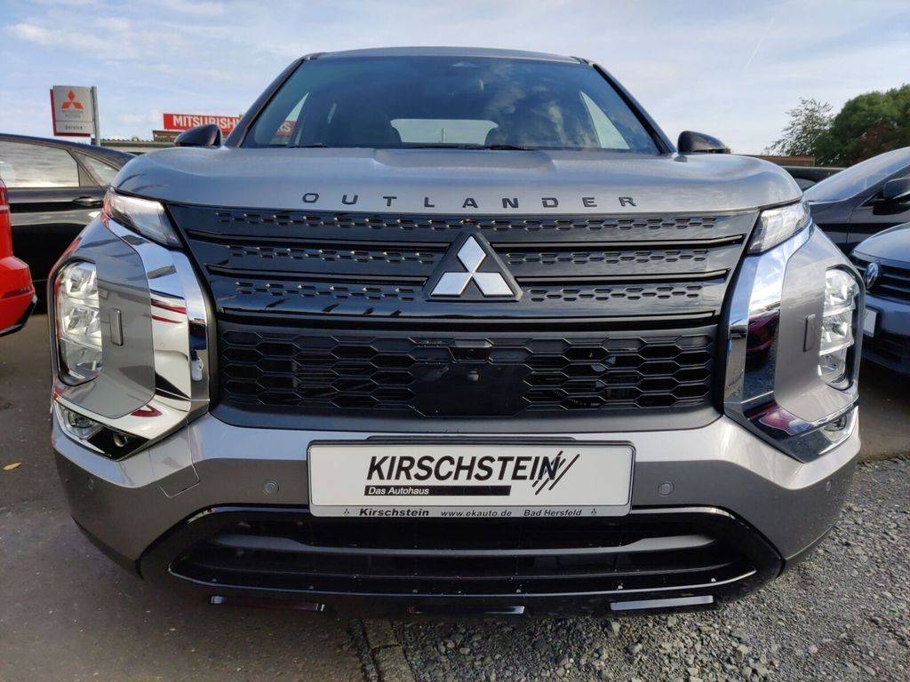 Mitsubishi Outlander Black Edition A/T