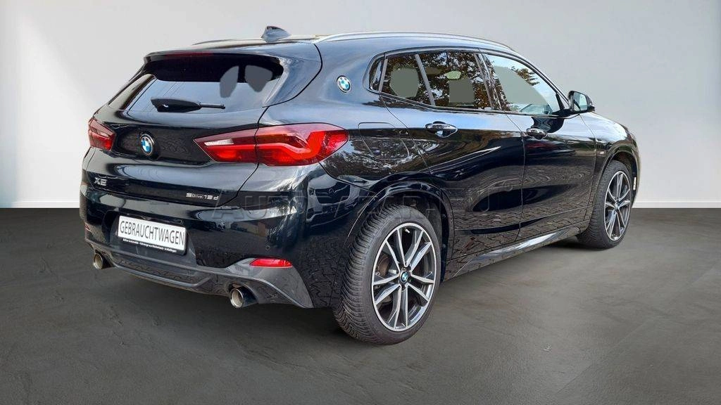 BMW X2 sDrive18d A/T