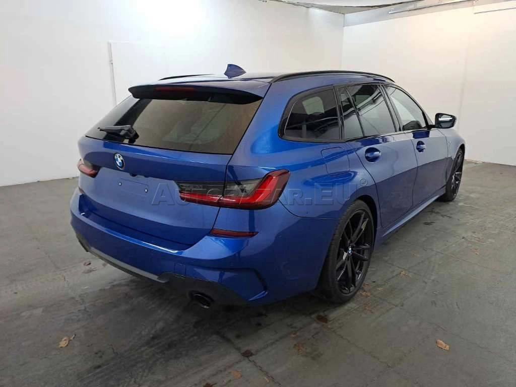 BMW Rad 3 Touring 320d mHEV  xDrive A/T