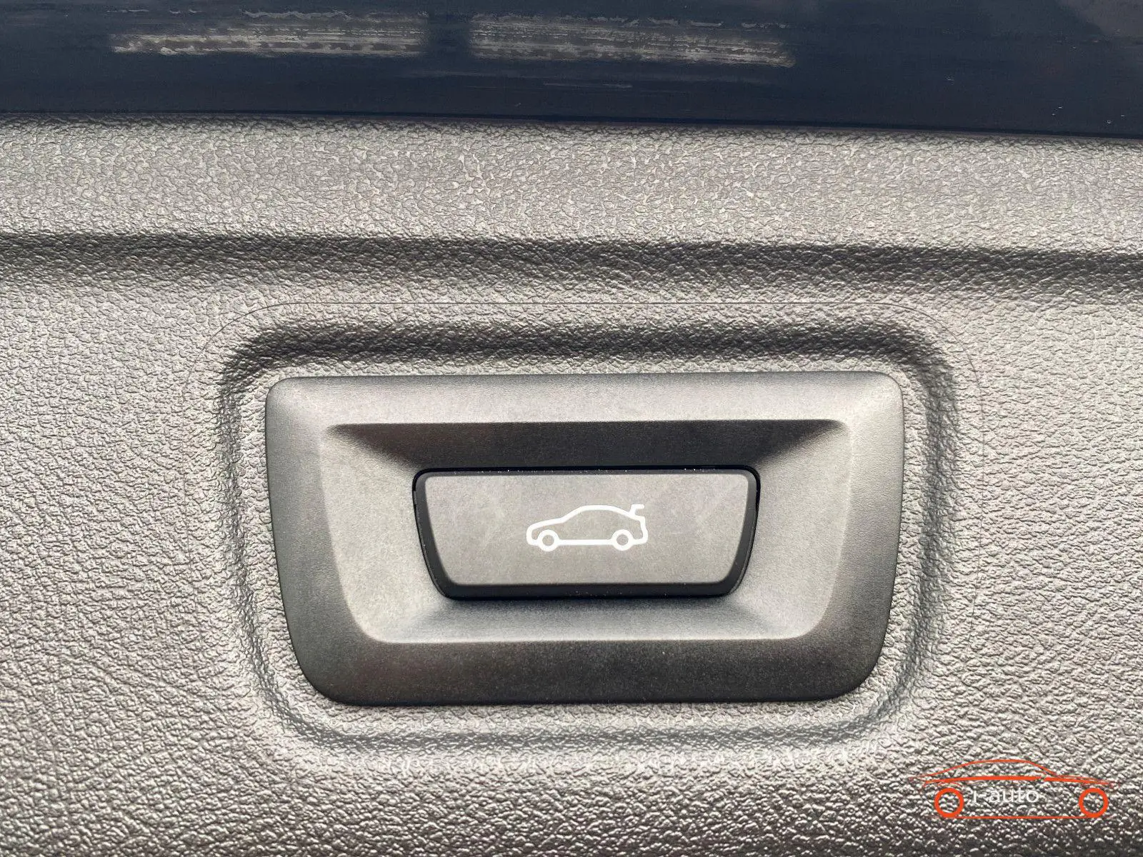 BMW Rad 3 2023 na predaj – fotografia 19