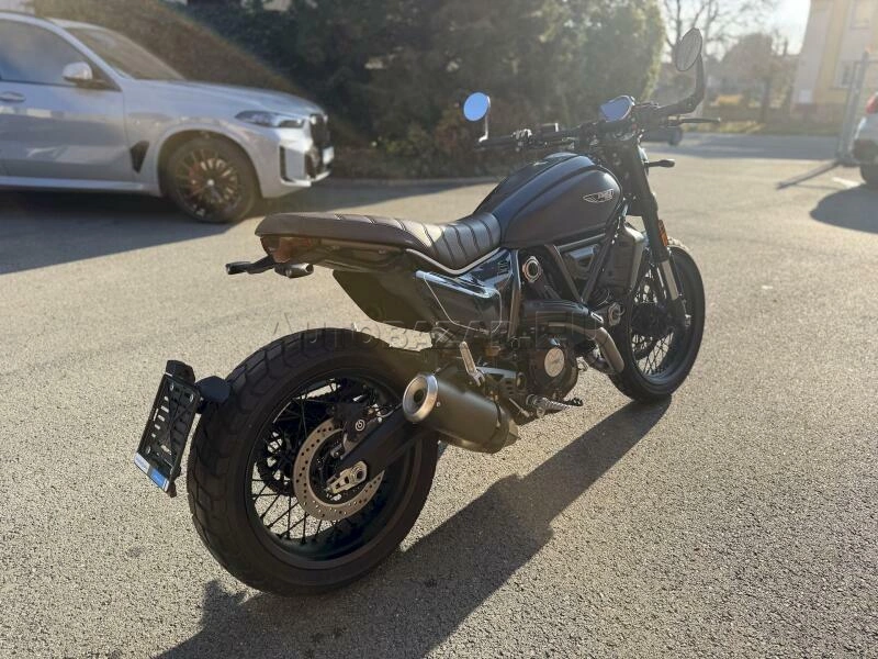 Ducati Scrambler Nightshift Nightshift - Nové v ČR - Garan