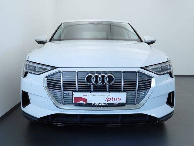 Audi E-tron 55 quattro Basis