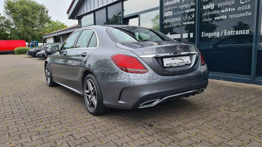Mercedes-Benz C trieda Sedan 220 d A/T