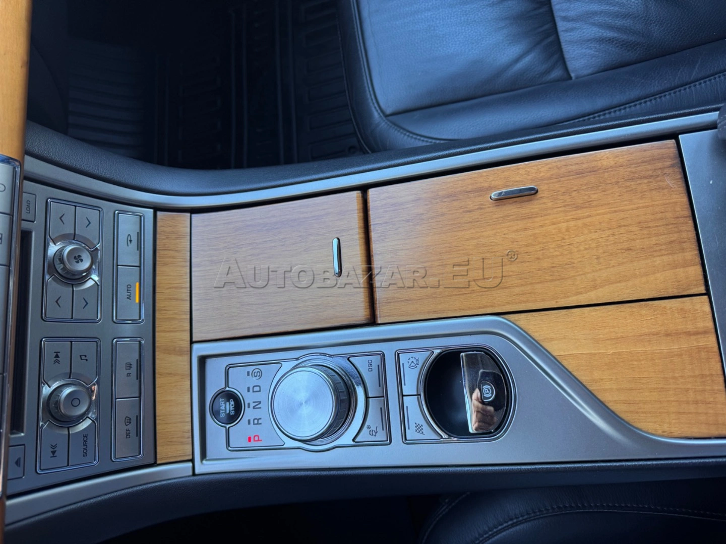Jaguar XF 2010 na predaj – fotografia 31