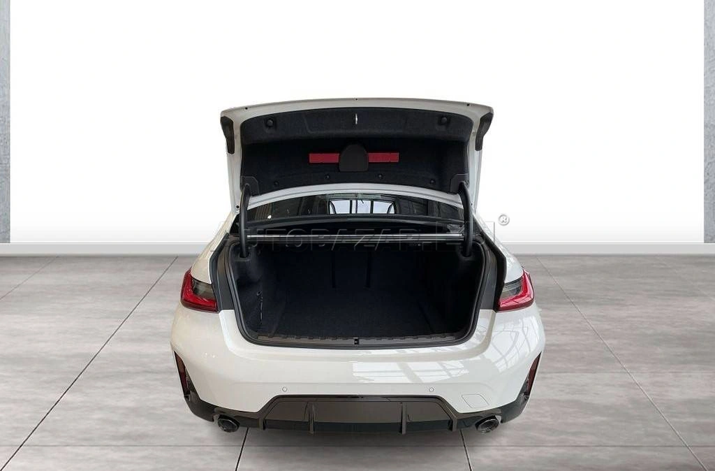 BMW Rad 3 330d mHEV A/T