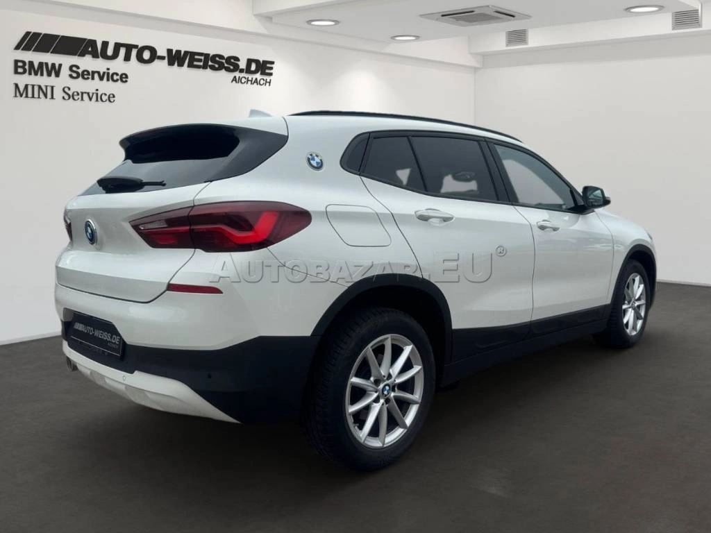 BMW X2 sDrive18i A/T