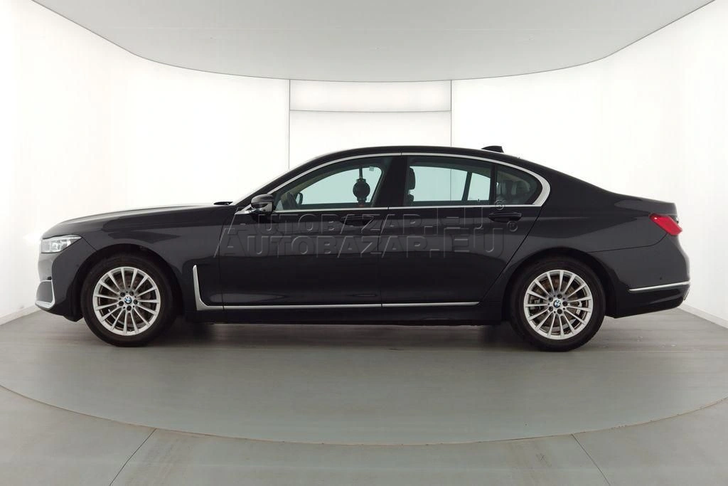 BMW rad 7 730d xDrive A/T