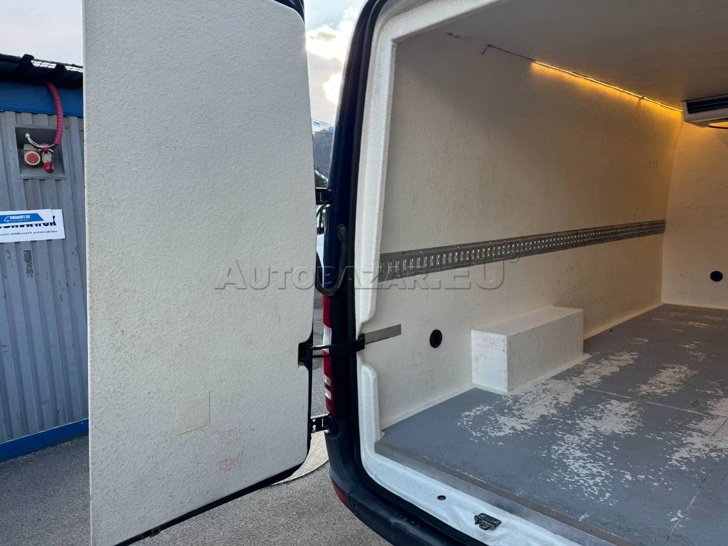 Mercedes-Benz Sprinter 2015 na predaj – fotografia 35