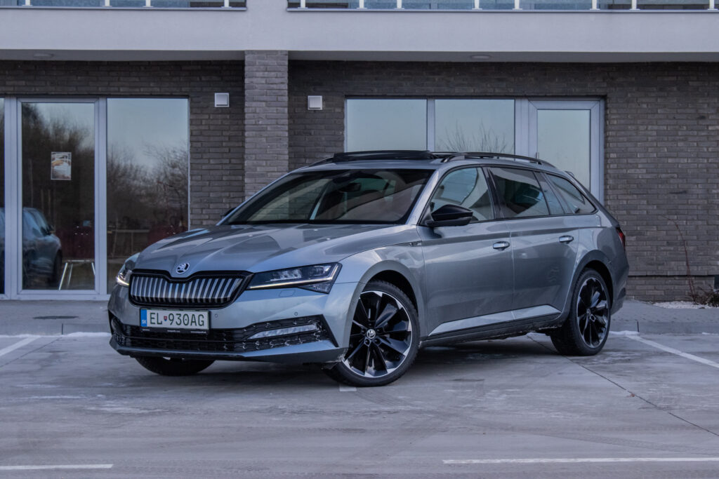 Škoda Superb Combi