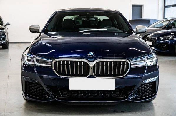 BMW M550i xDrive A/T