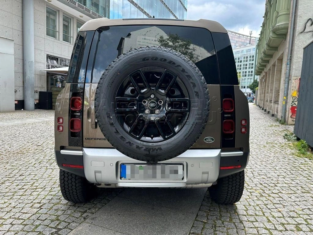Land Rover Defender 90 3.0 I6 D200 MHEV SE A/T AWD