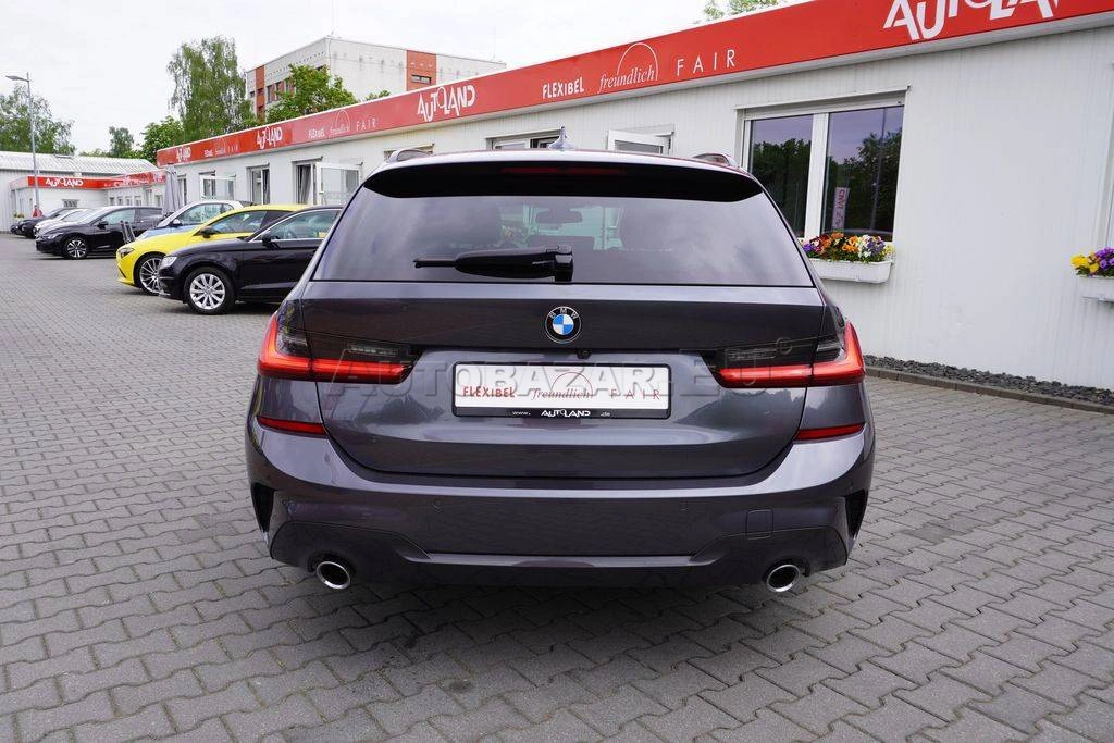 BMW Rad 3 Touring 320d mHEV  A/T
