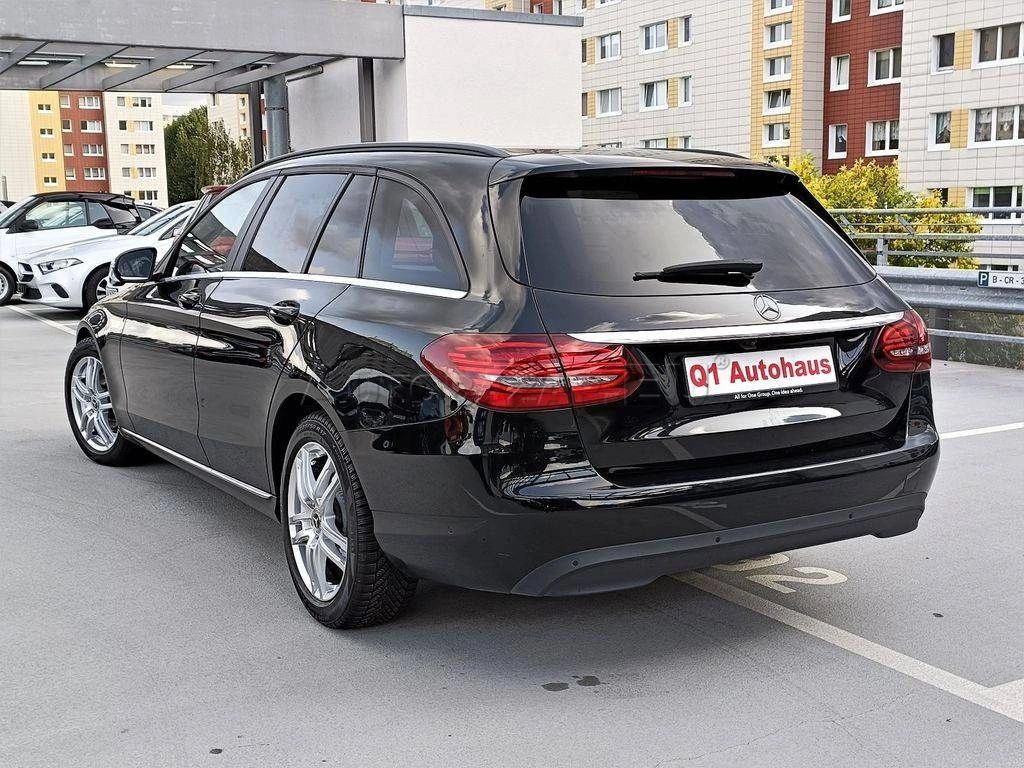 Mercedes-Benz C trieda Kombi 220 d A/T