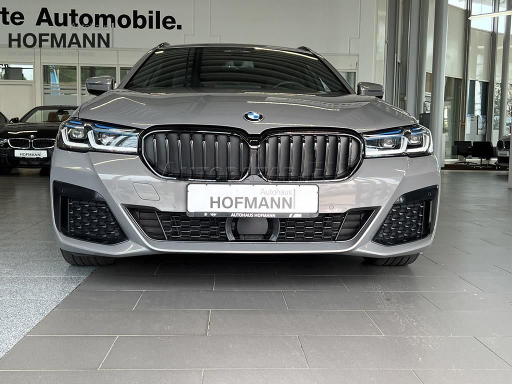 BMW rad 5 Touring 540d mHEV xDrive A/T