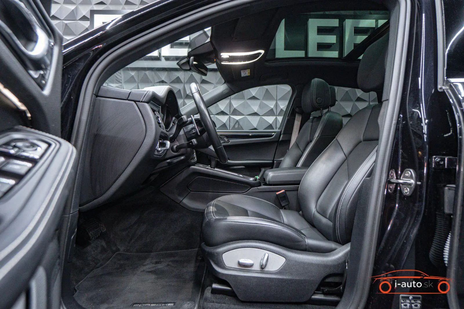 Porsche Macan 2023 na predaj – fotografia 20