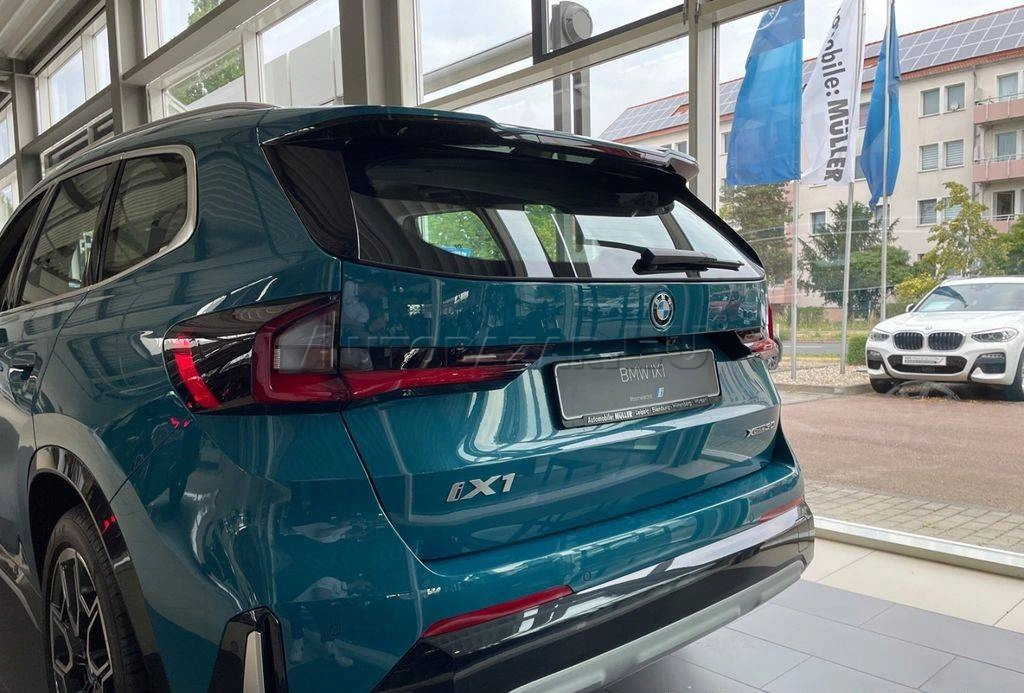 BMW iX1 xDrive