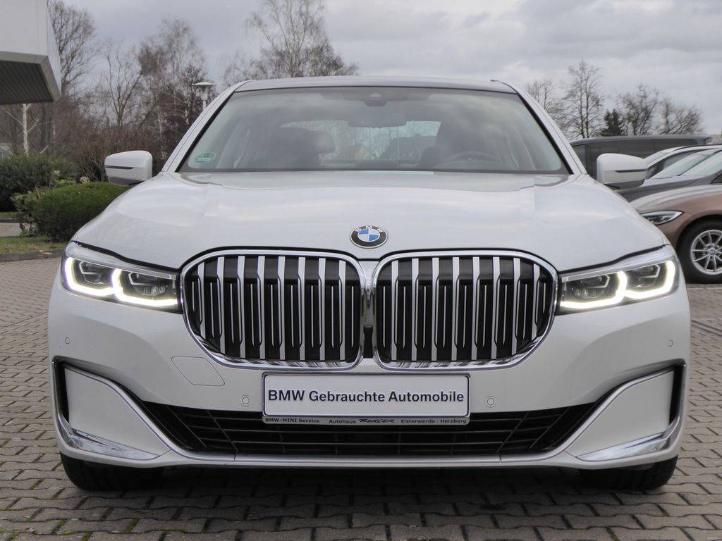 BMW Rad 7 730d xDrive A/T
