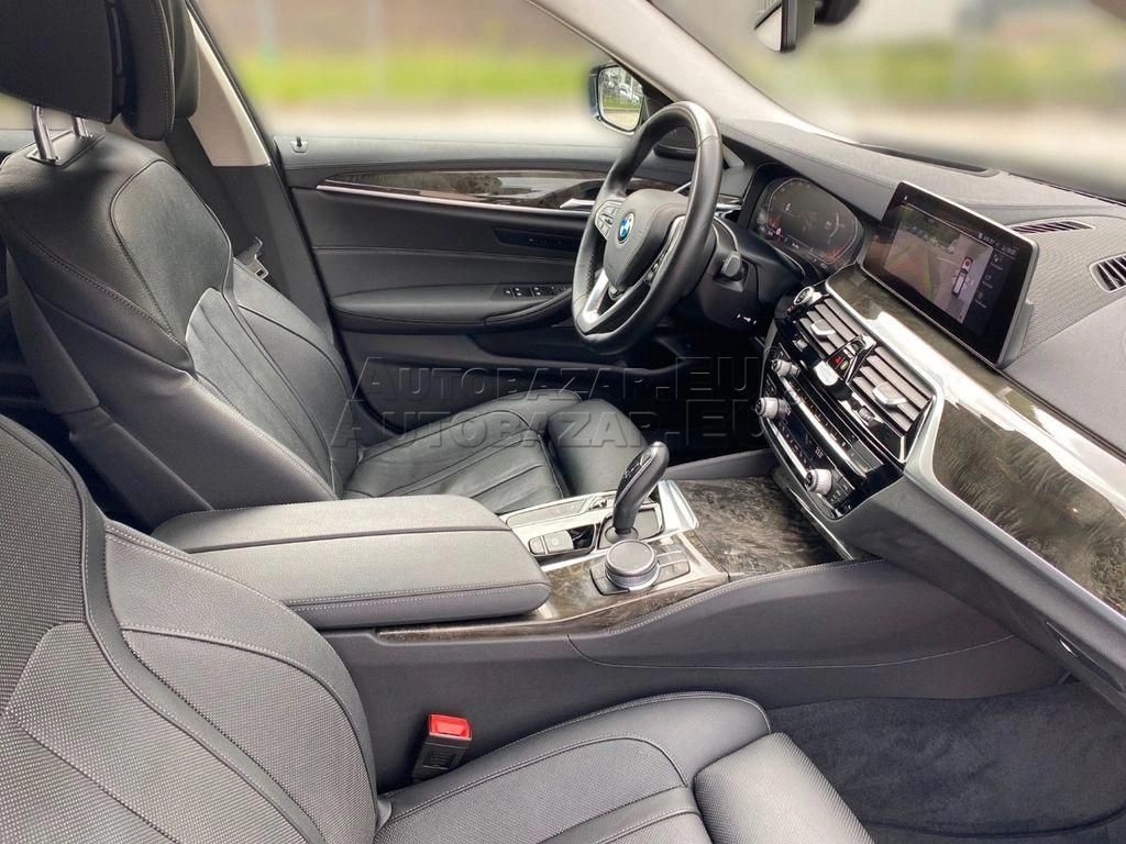 BMW rad 5 Touring 540d xDrive A/T