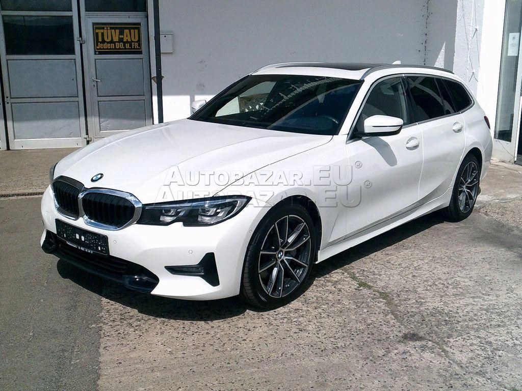 BMW 330d Touring xDrive A/T