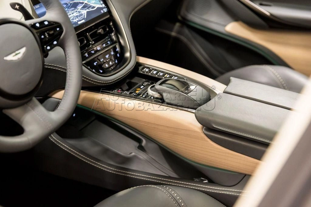 Aston Martin DBX 2021 na predaj – fotografia 13