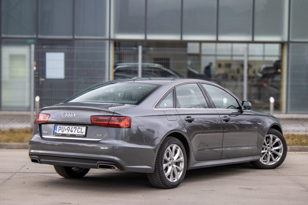 Audi A6