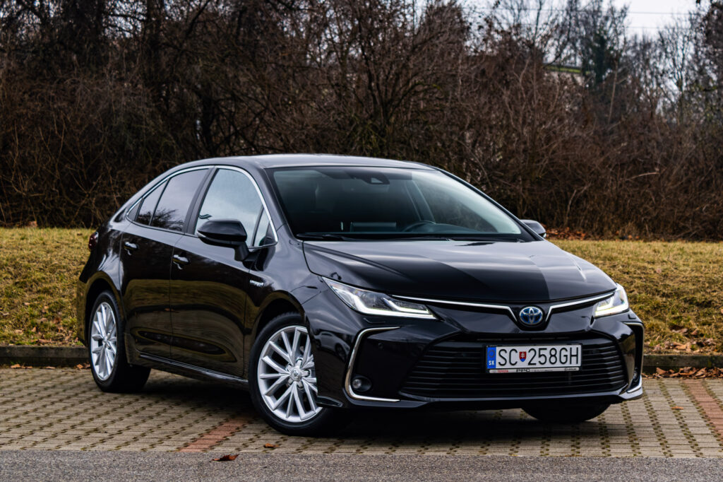 Toyota Corolla sedan