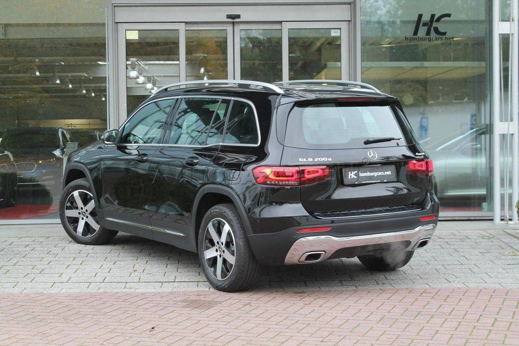Mercedes-Benz GLB 200d 4MATIC A/T