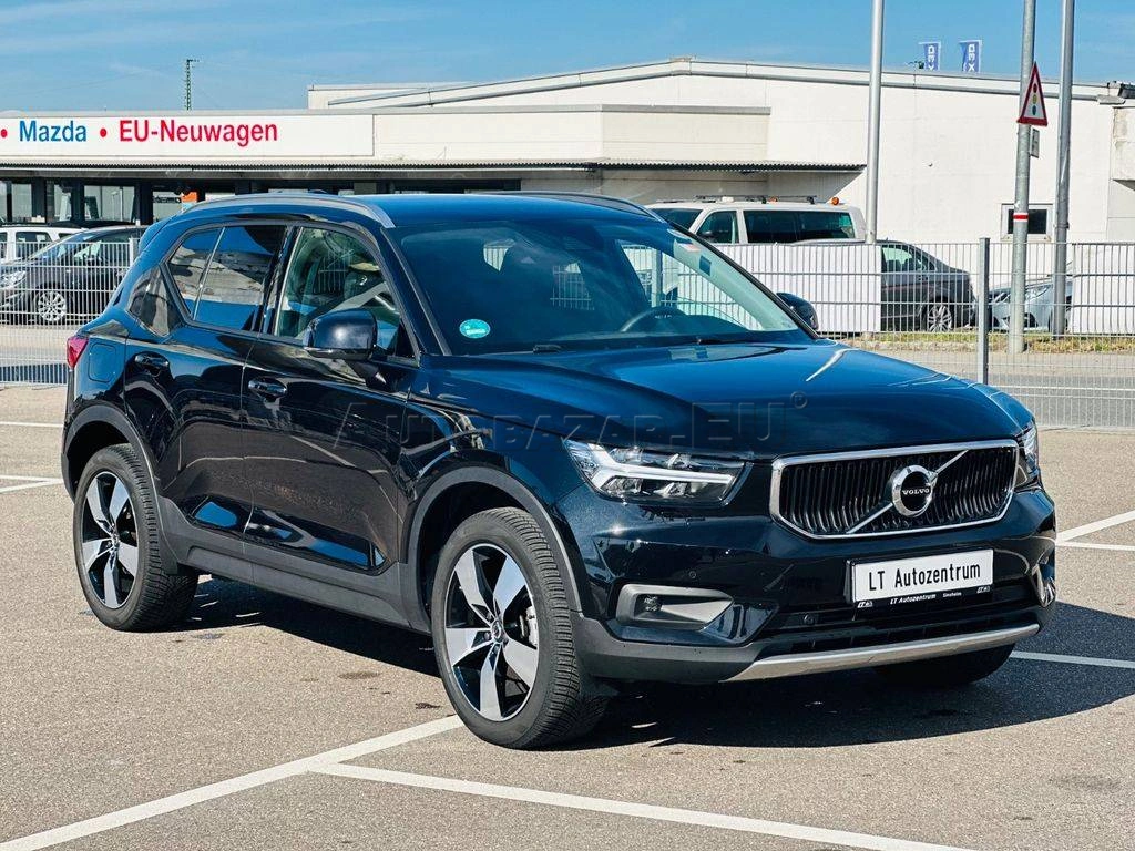 Volvo XC40 T3 163k Momentum Pro A/T