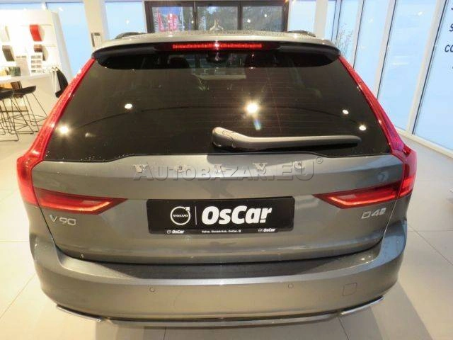 Volvo V90 D4 R-Design