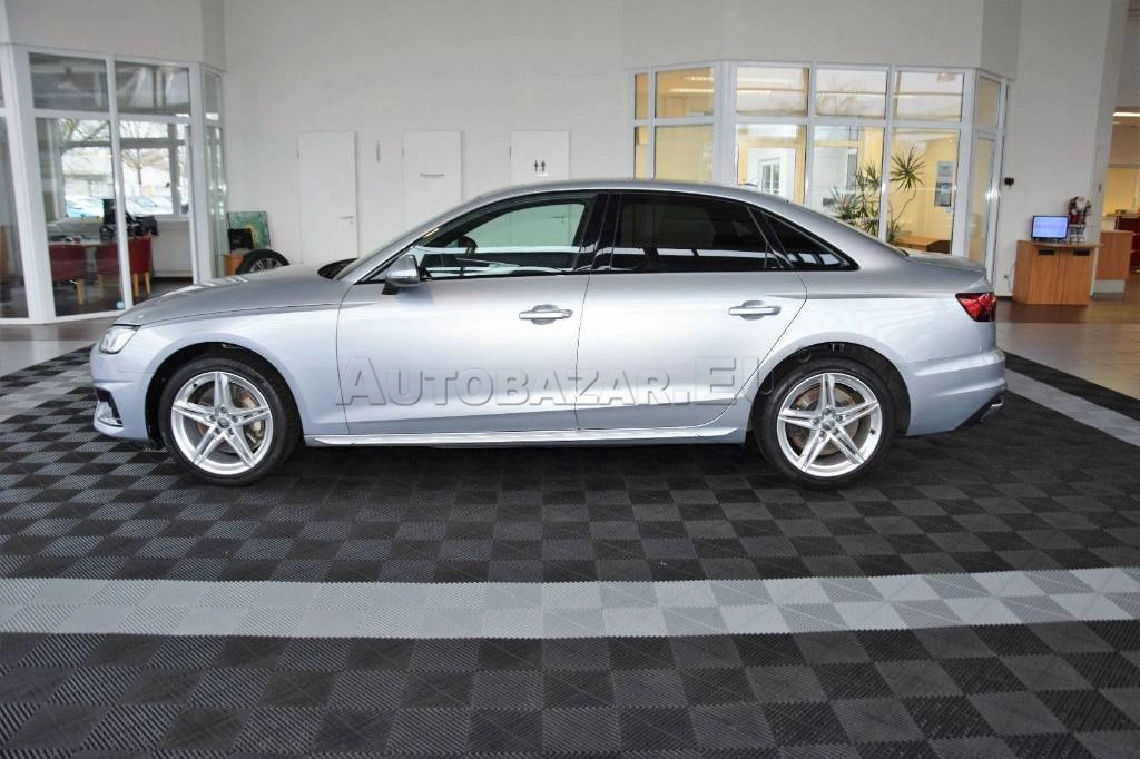 Audi A4 45 3.0 TDI Advanced quattro tiptronic