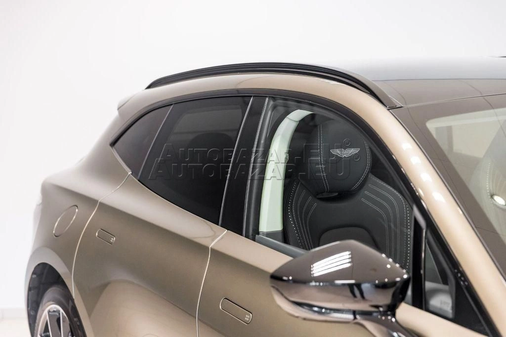 Aston Martin DBX 2021 na predaj – fotografia 7