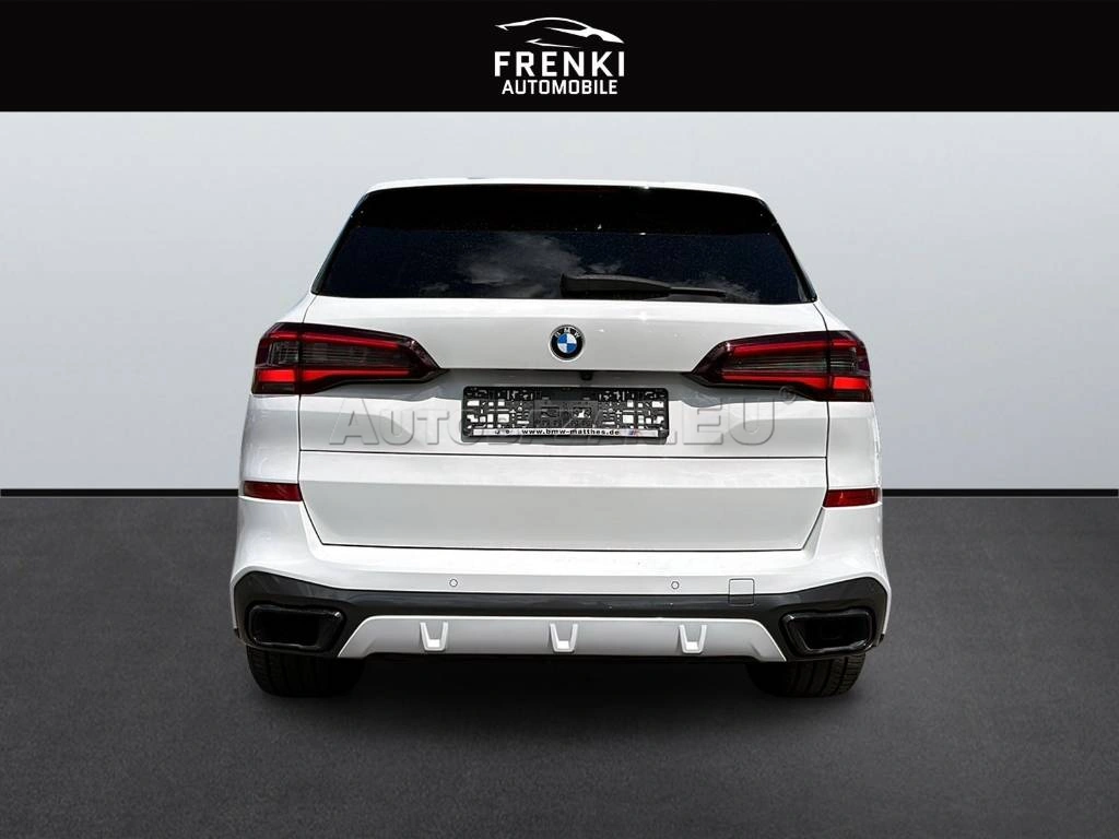 BMW X5 xDriveM50i A/T