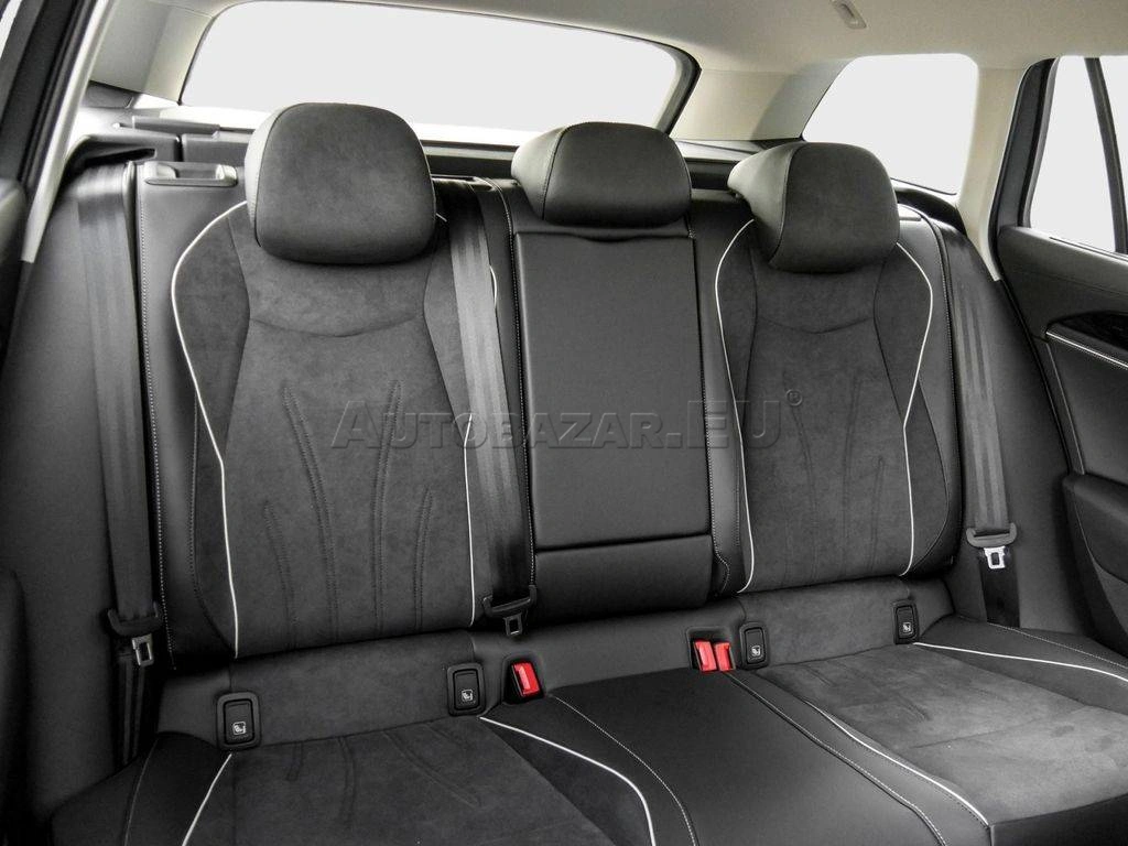 Volkswagen Passat Variant 2.0 TDI EVO Elegance DSG