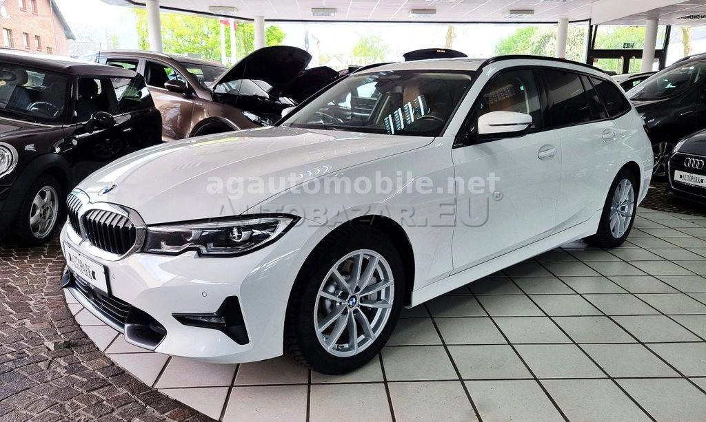BMW Rad 3 Touring 330d  A/T