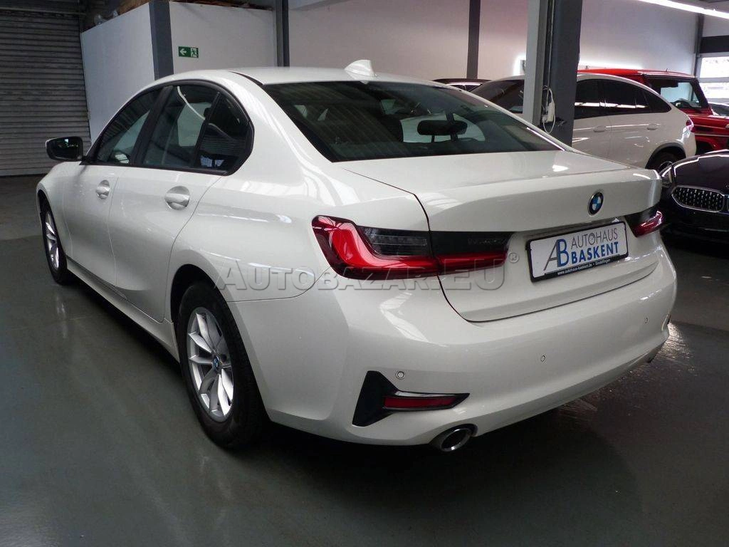 BMW Rad 3 320d A/T