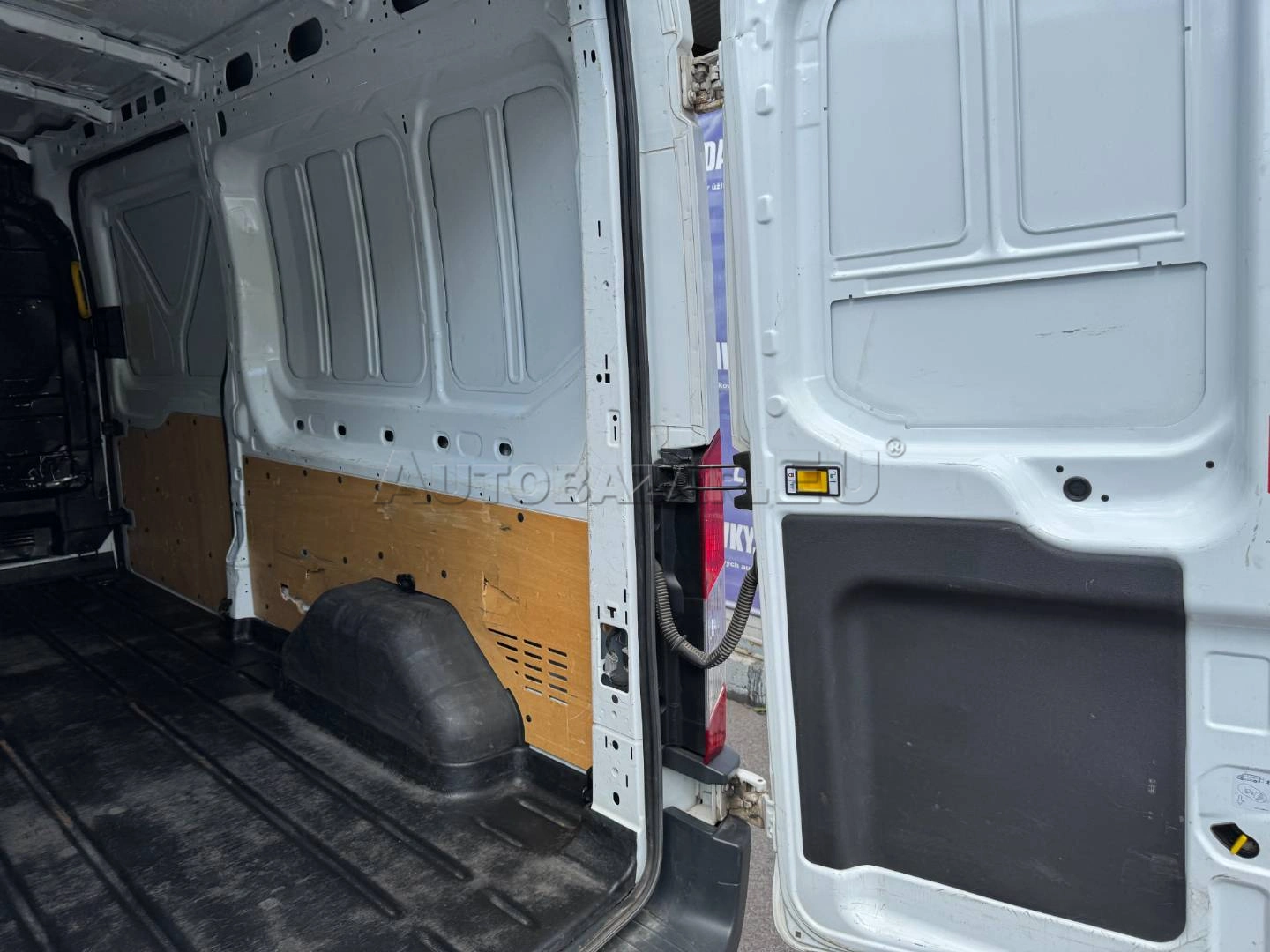 Ford Transit 2018 na predaj – fotografia 43