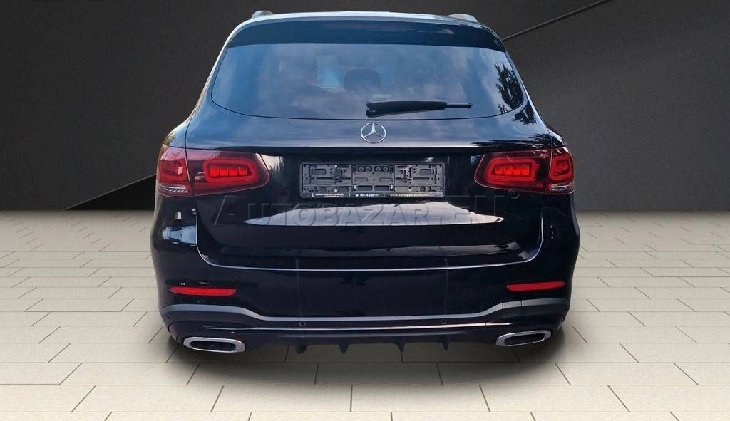 Mercedes-Benz GLC SUV 300 d 4MATIC A/T