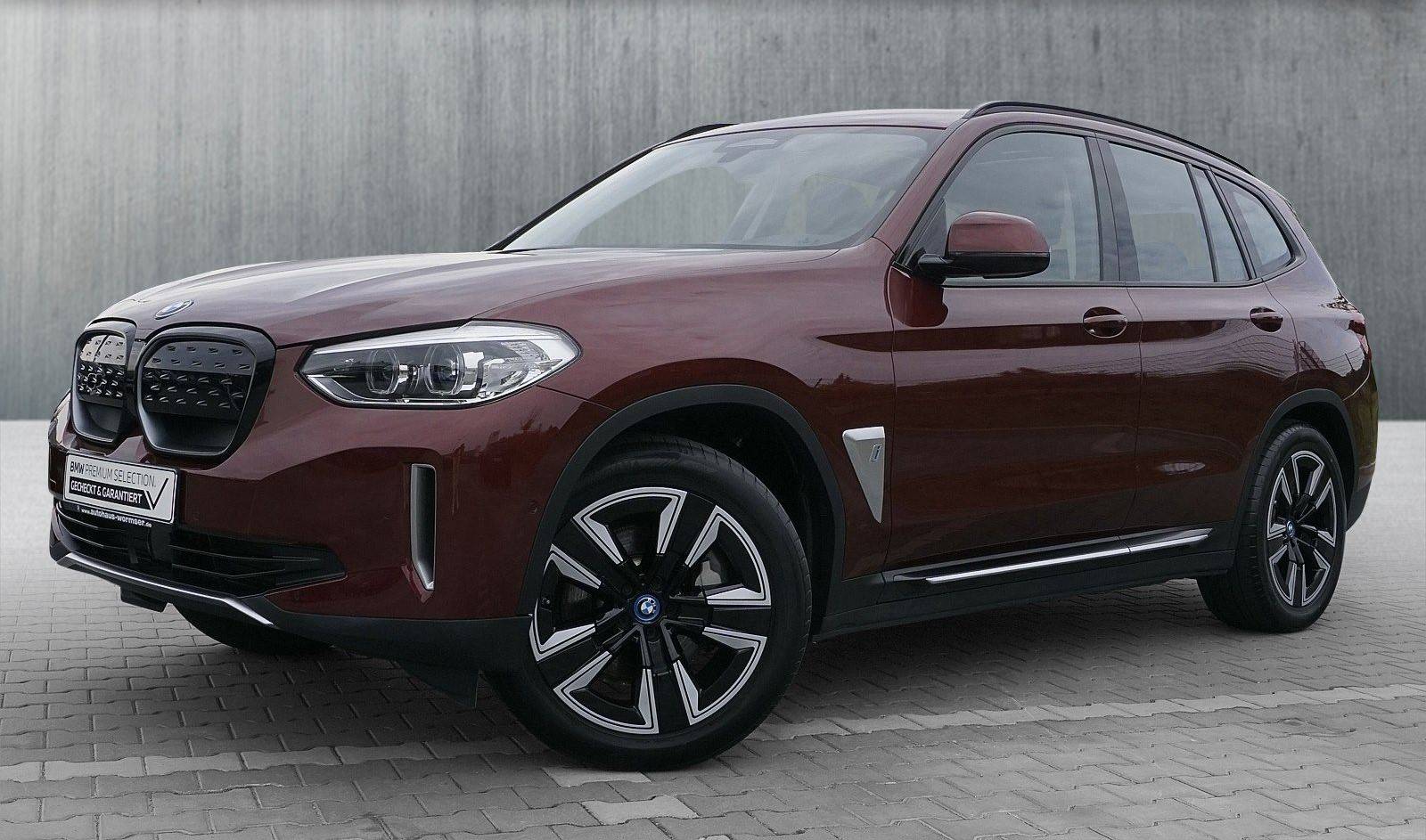BMW iX3 A/T