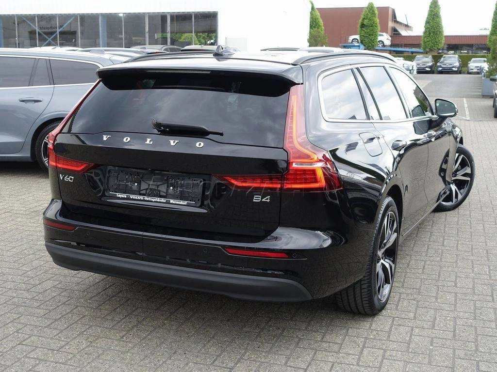 Volvo V60 B4 Core A/T