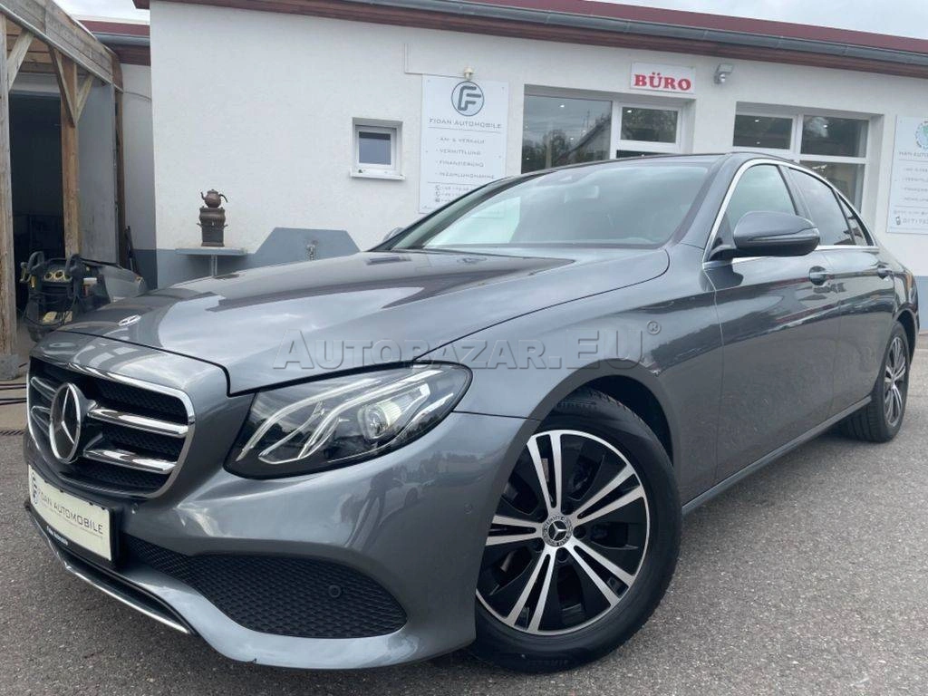 Mercedes-Benz E trieda Sedan 220 d A/T