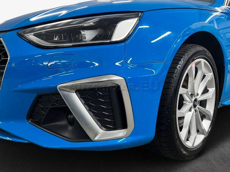 Audi A4 Avant 30 2.0 TDI mHEV S line S tronic