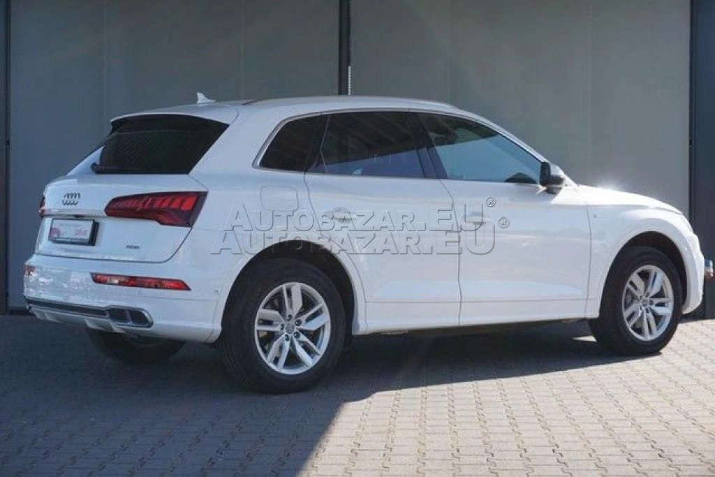 Audi Q5 50 2.0 TFSIe Plug -in Hybrid quattro S tronic Sport