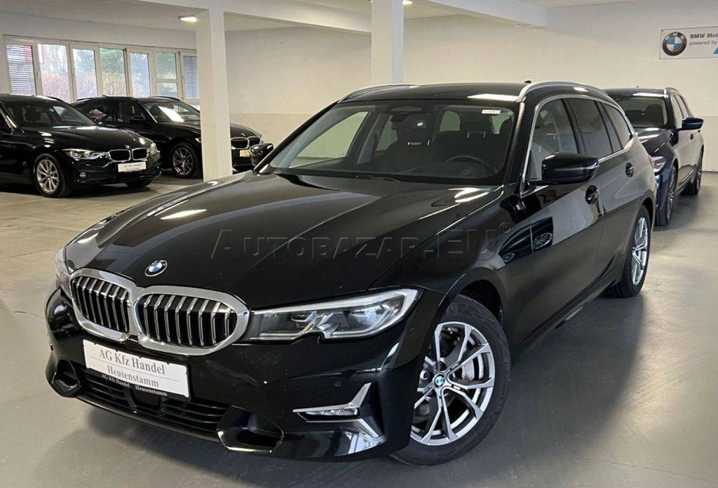 BMW Rad 3 Touring 330d  xDrive A/T