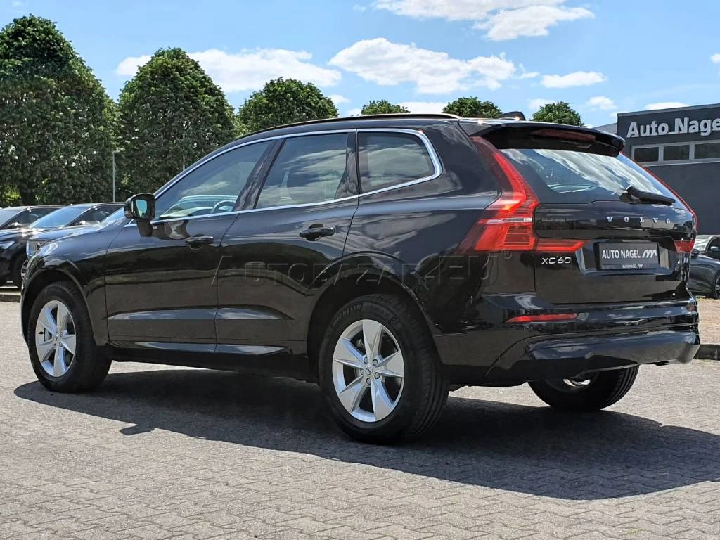 Volvo XC60 2.0 B4 mHEV Core A/T