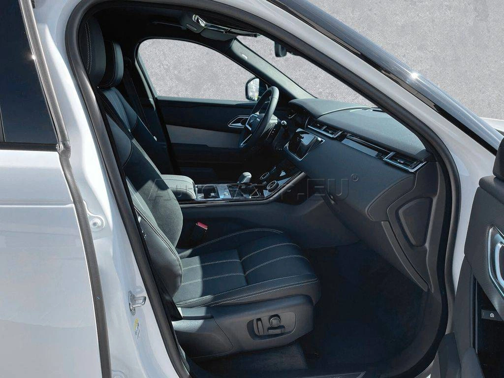 Land Rover Range Rover Velar 3.0D I6 D300 MHEV Dynamic SE AWD A/T