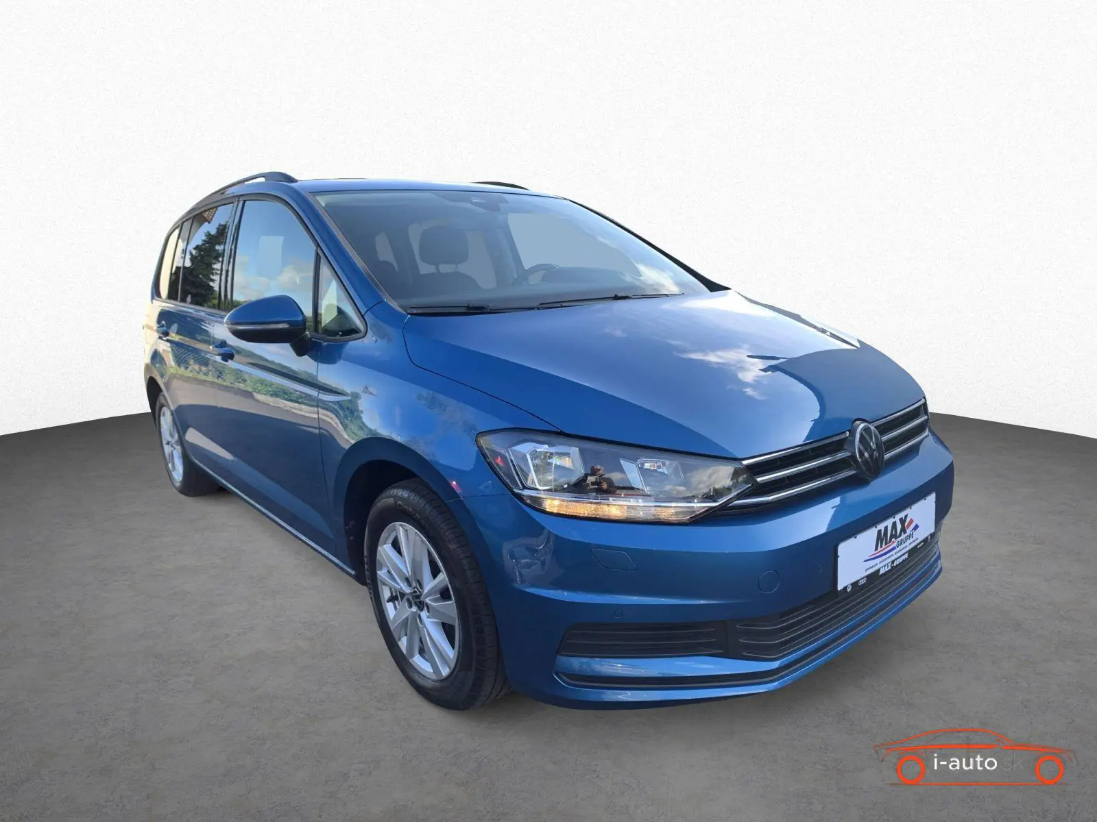 Volkswagen Touran 2023 na predaj – fotografia 2